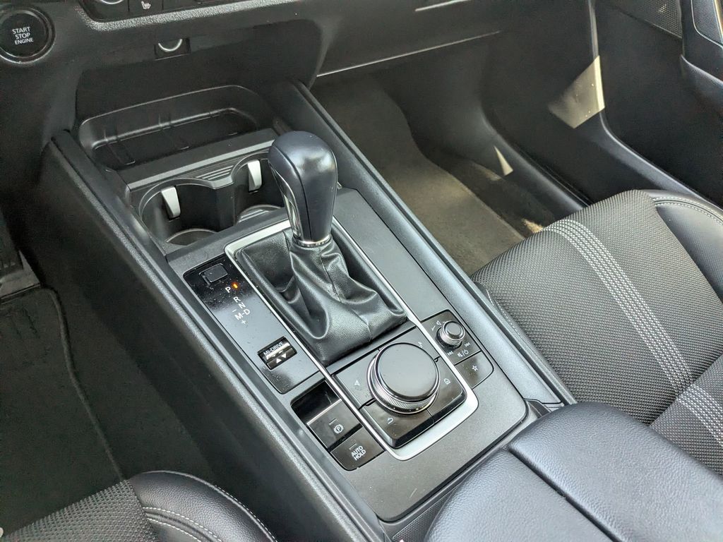 Thumbnail: 2025 Mazda CX-50 - 24