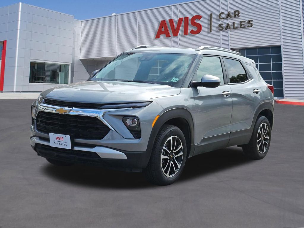 2025 Chevrolet Trailblazer LT AWD's photo