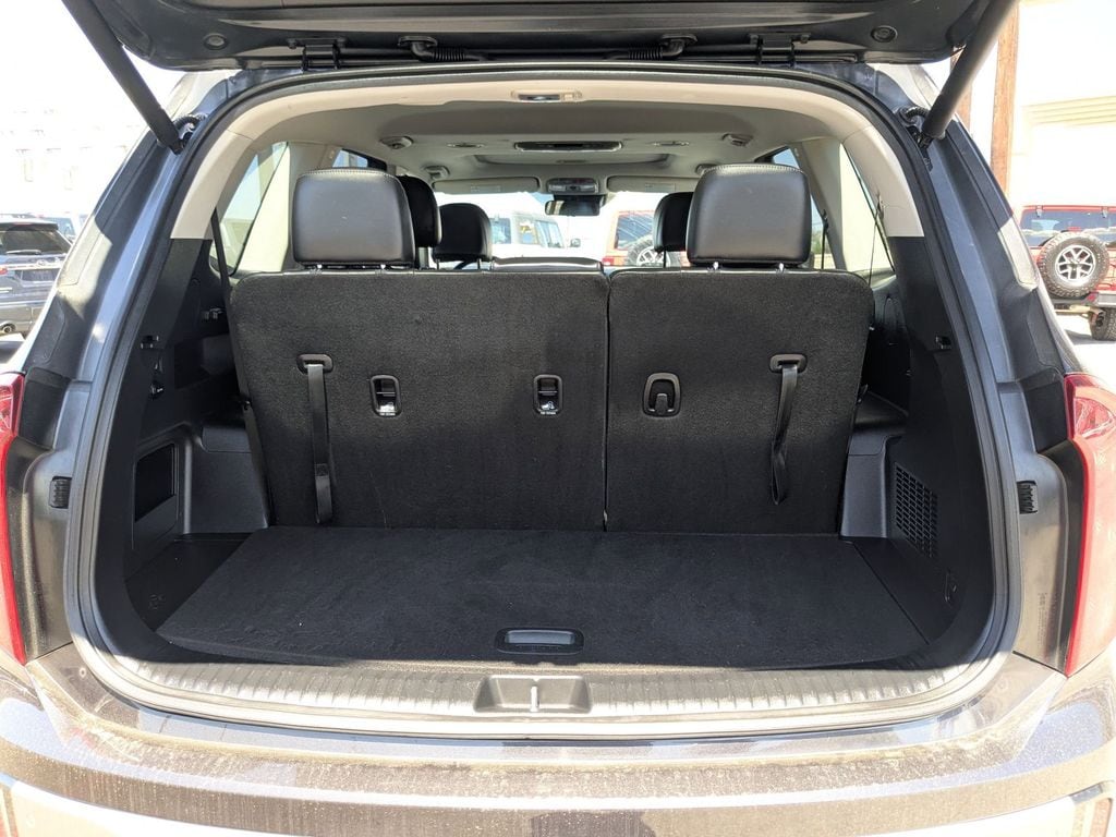 Thumbnail: 2025 Kia Telluride - 30