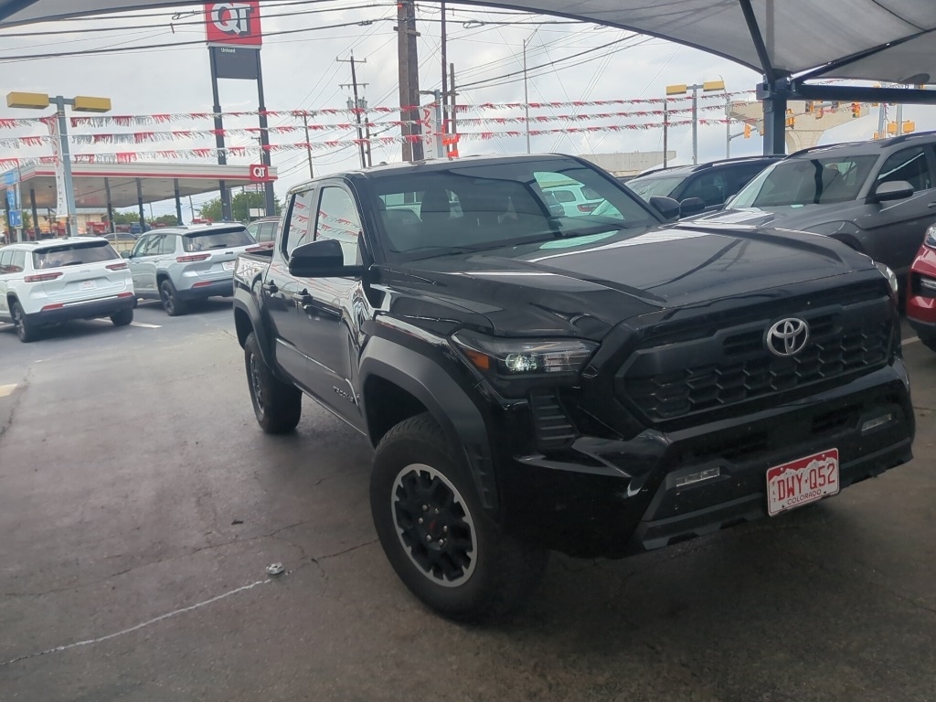 Thumbnail: 2024 Toyota Tacoma - 3