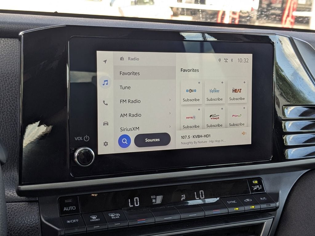 Thumbnail: 2025 Toyota Camry - 19