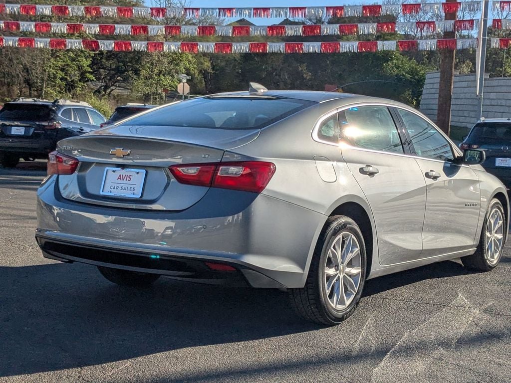 Thumbnail: 2024 Chevrolet Malibu - 6