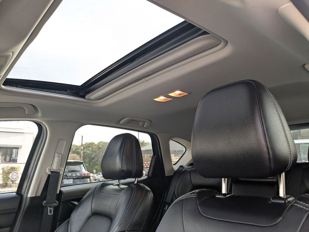 Thumbnail: 2025 Mazda CX-5 - 15