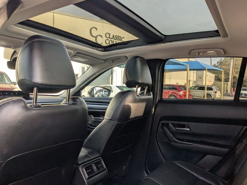 Thumbnail: 2025 Mazda CX-50 - 26