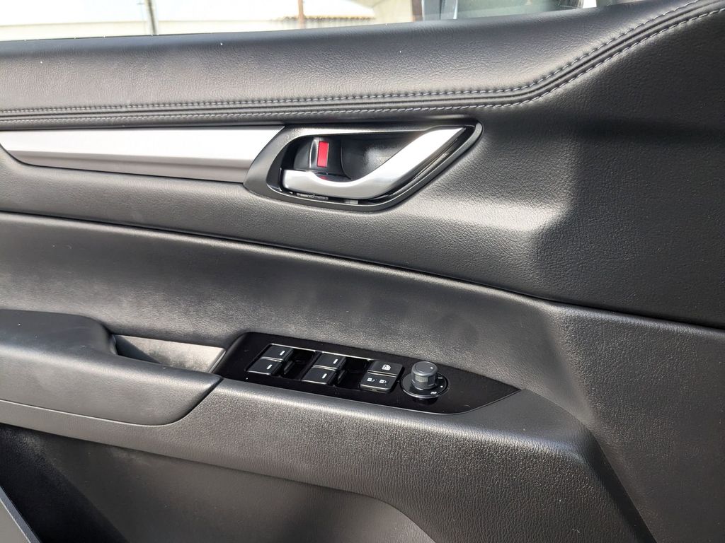 Thumbnail: 2025 Mazda CX-5 - 17