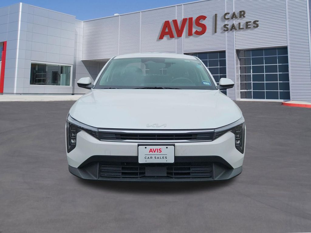 Thumbnail: 2025 Kia K4 - 10