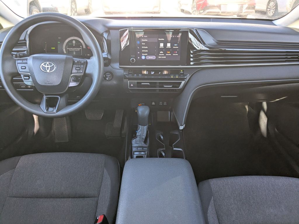 Thumbnail: 2025 Toyota Camry - 24