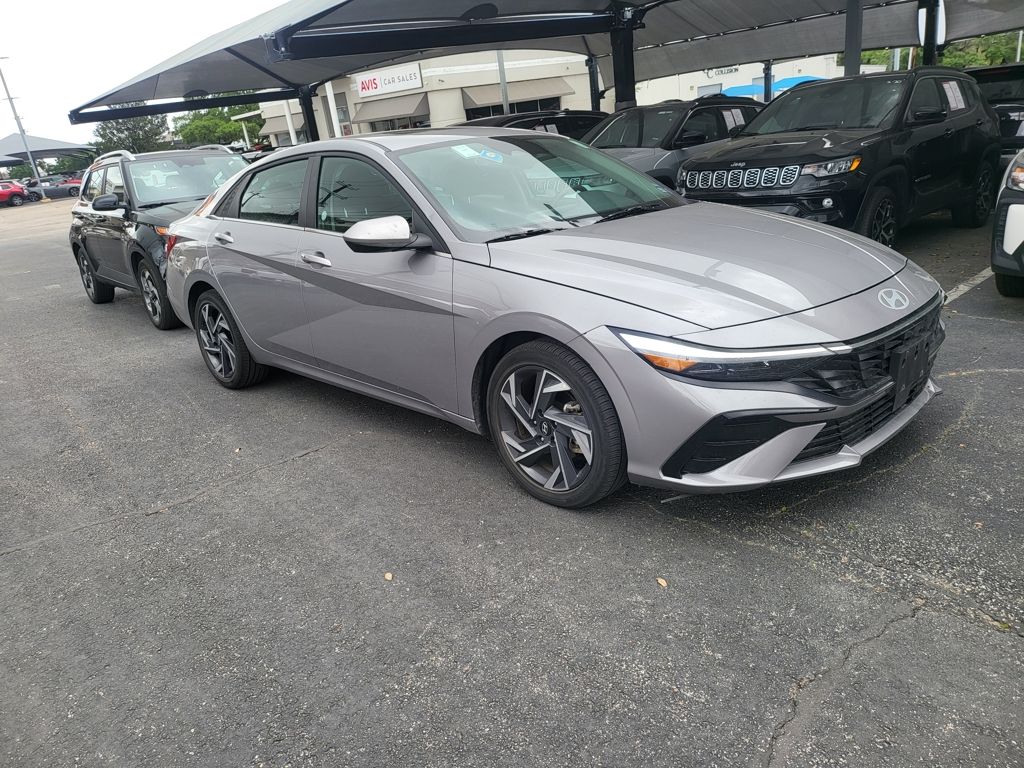 Thumbnail: 2025 Hyundai Elantra - 11