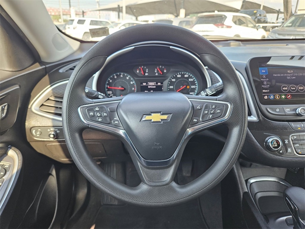 Thumbnail: 2023 Chevrolet Malibu - 22