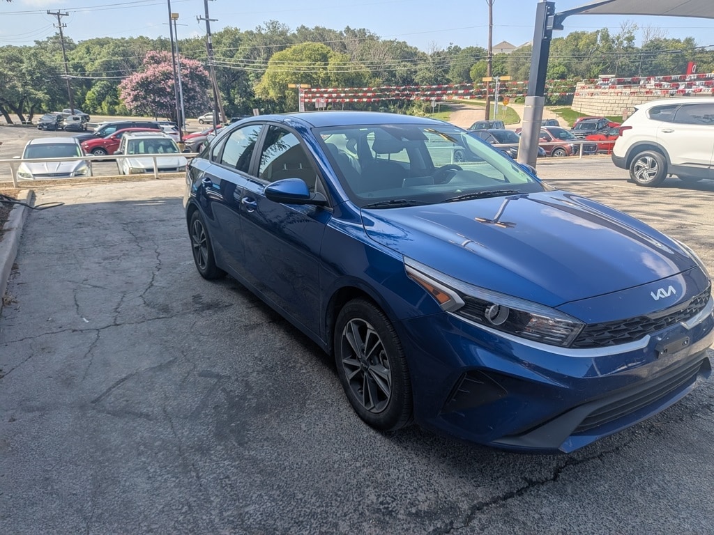 Thumbnail: 2024 Kia Forte - 5