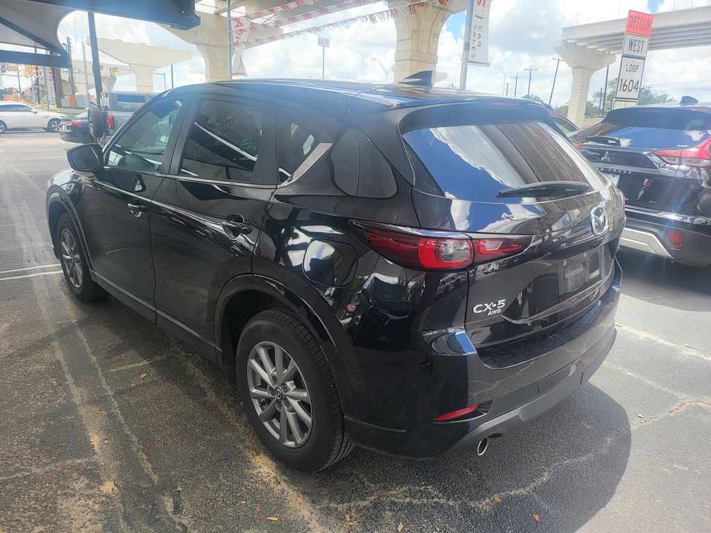 Thumbnail: 2025 Mazda CX-5 - 9