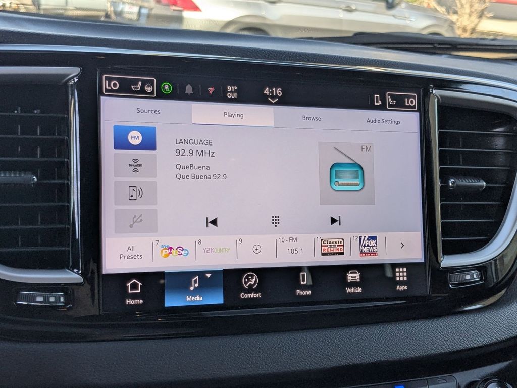 Thumbnail: 2025 Chrysler Pacifica - 19