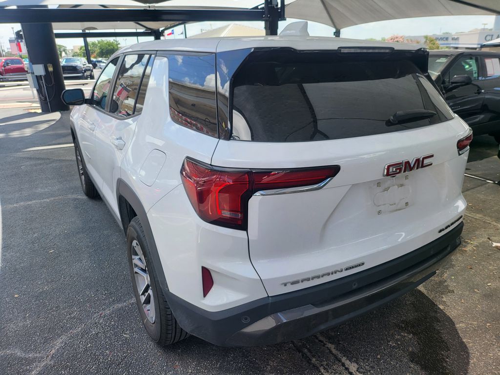 Thumbnail: 2025 GMC Terrain - 8