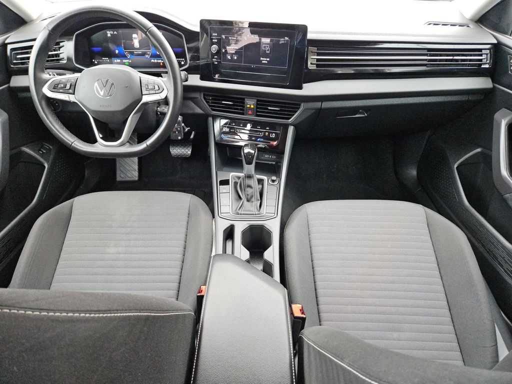 Thumbnail: 2025 Volkswagen Jetta - 19