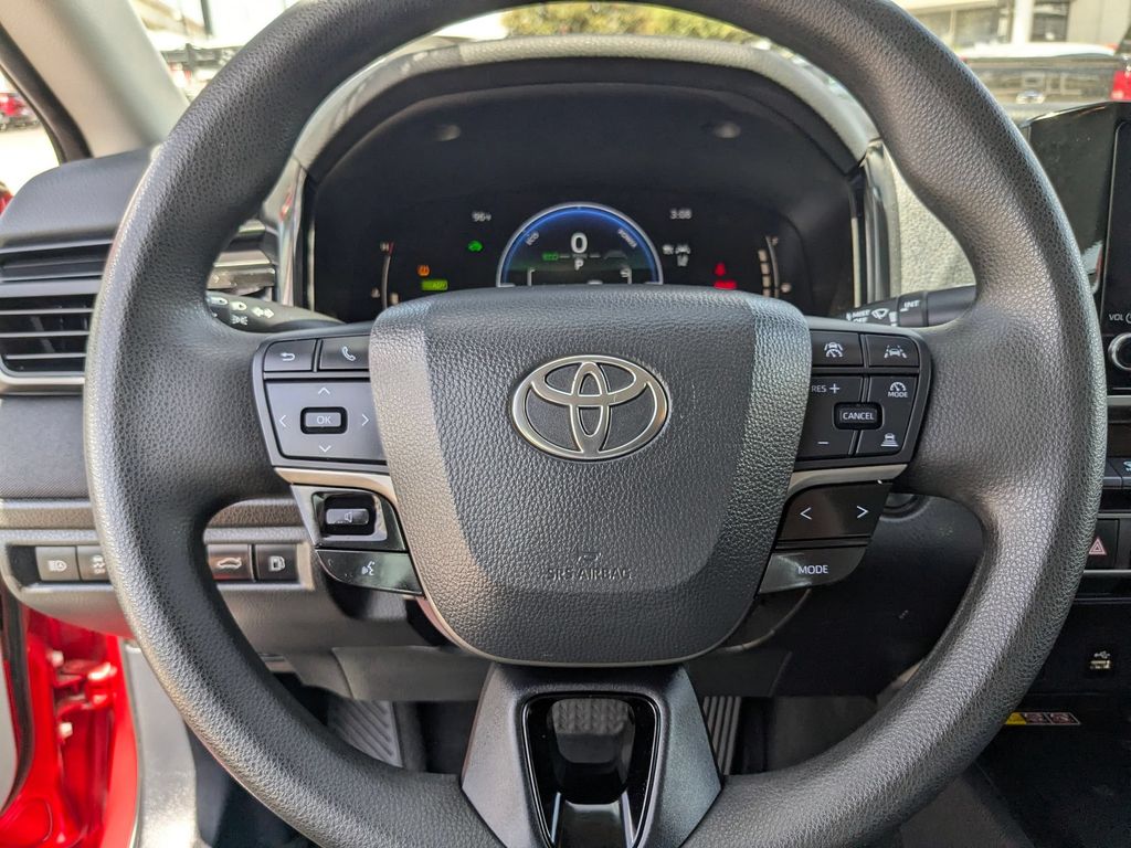 Thumbnail: 2025 Toyota Camry - 16