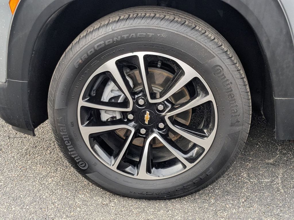 Thumbnail: 2025 Chevrolet TrailBlazer - 28