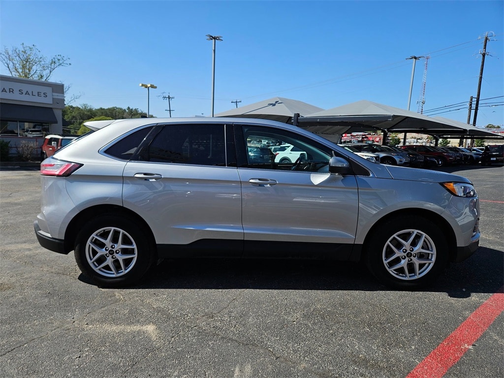 Thumbnail: 2024 Ford Edge - 4