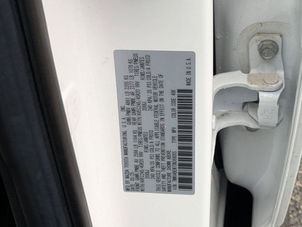 Thumbnail: 2025 Mazda CX-50 - 32