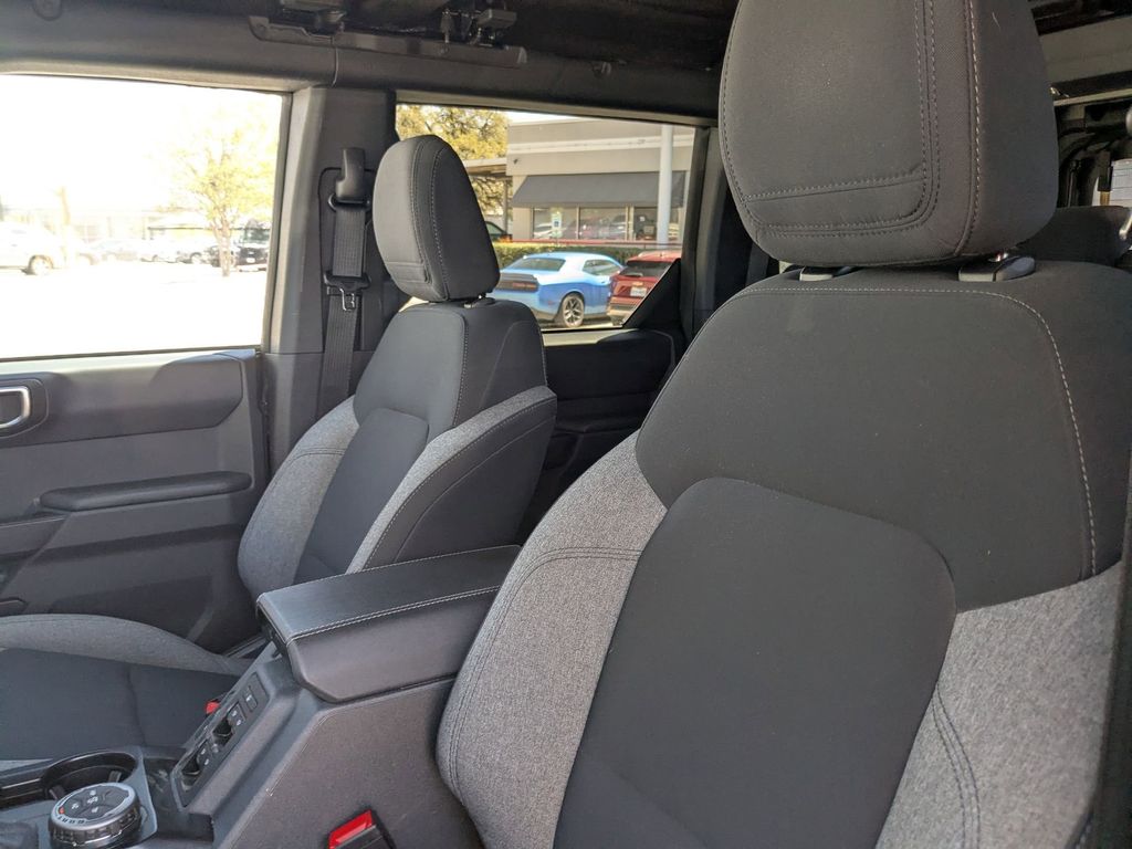 Thumbnail: 2025 Ford Bronco - 13