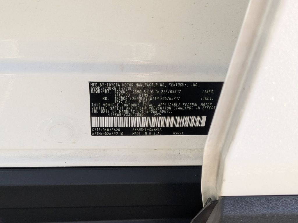 Thumbnail: 2025 Toyota RAV4 - 29