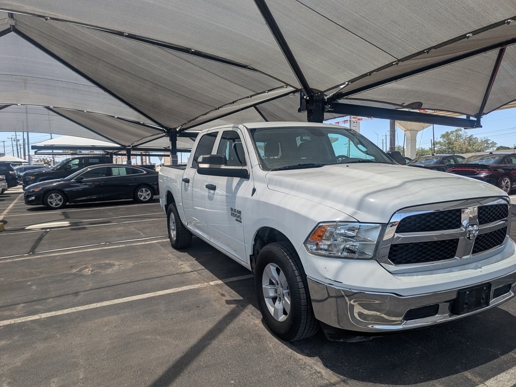Thumbnail: 2023 RAM 1500 Classic - 6