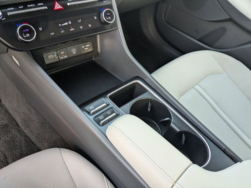 Thumbnail: 2025 Hyundai Sonata - 22