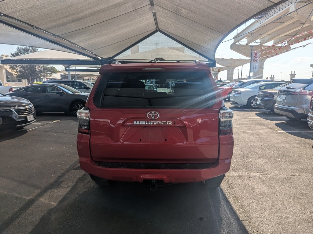 Thumbnail: 2024 Toyota 4Runner - 10