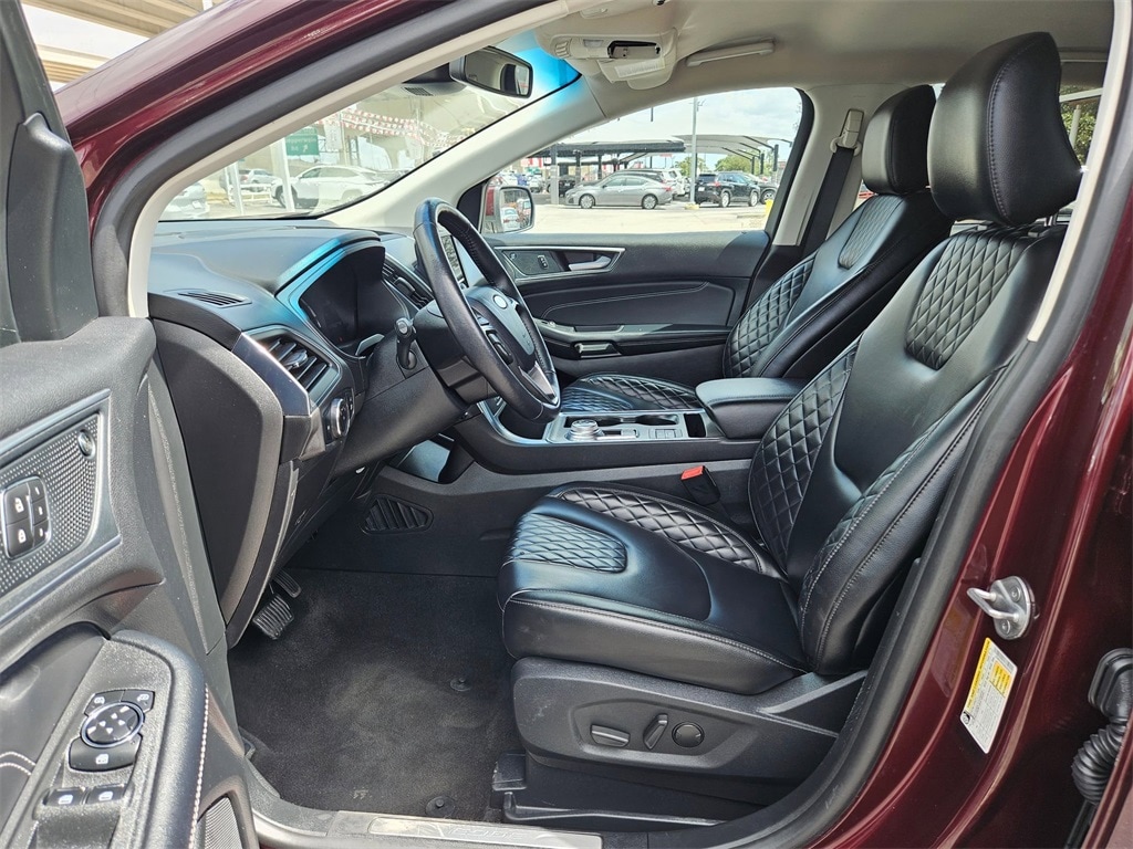 Thumbnail: 2024 Ford Edge - 9