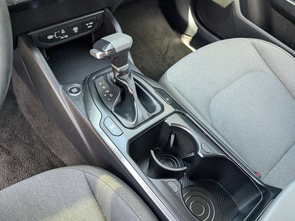 Thumbnail: 2025 Kia K4 - 21