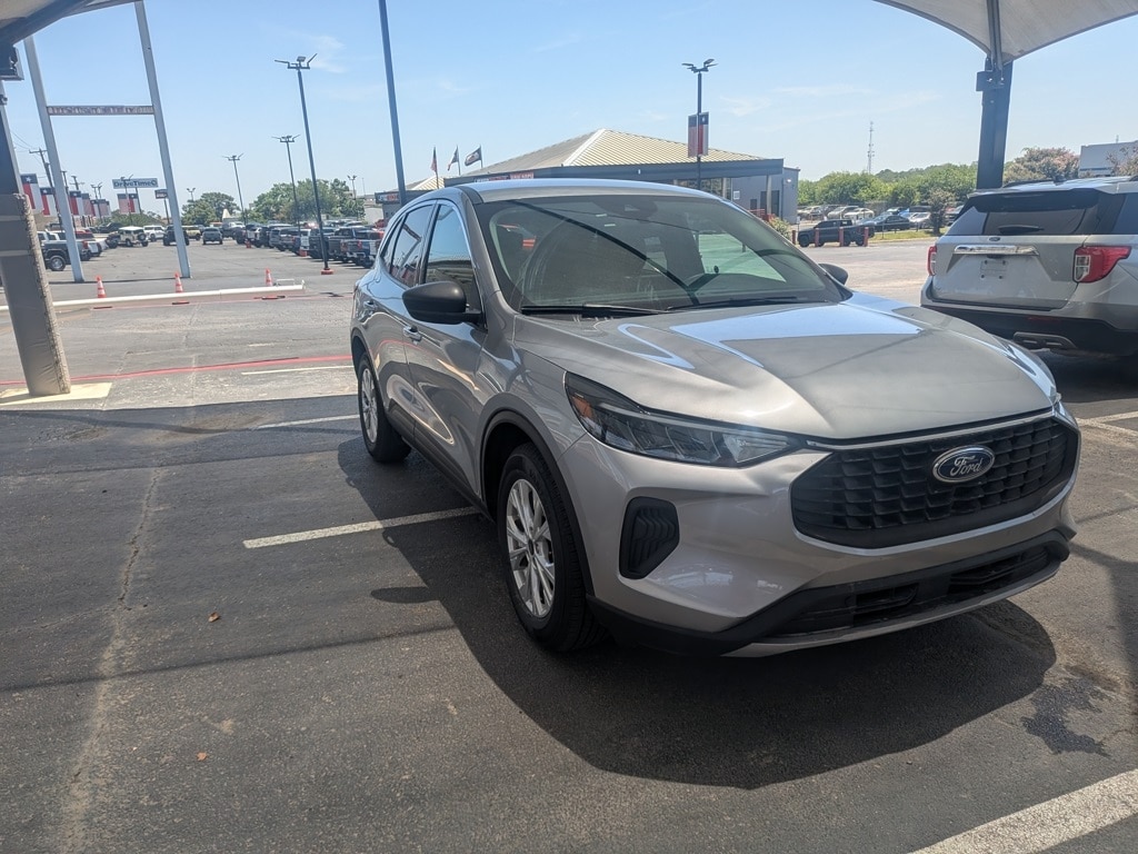 Thumbnail: 2024 Ford Escape - 6