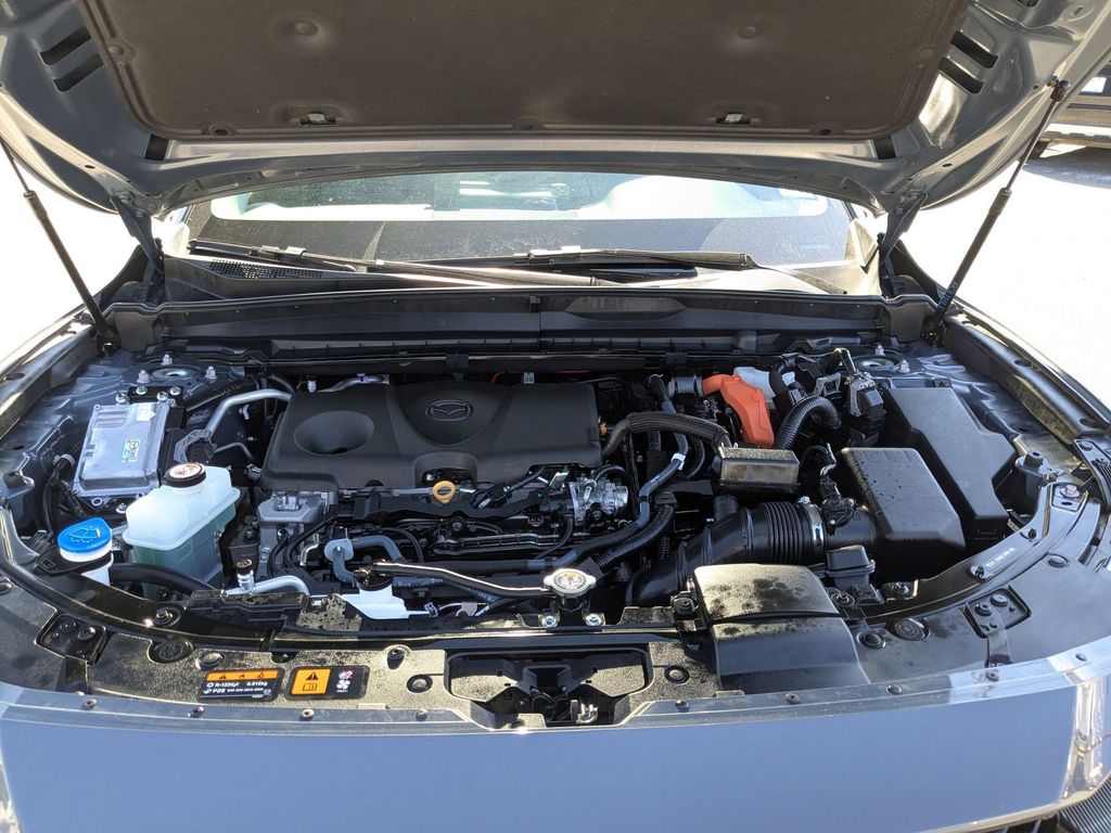 Thumbnail: 2025 Mazda CX-50 - 27