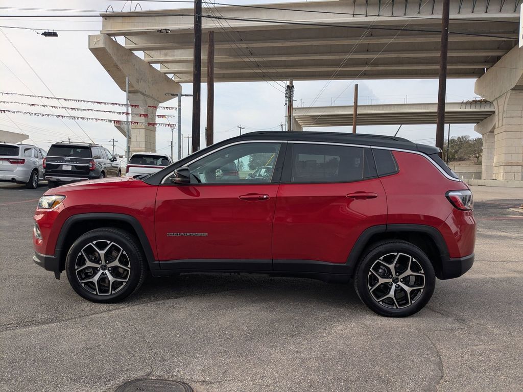 Thumbnail: 2025 Jeep Compass - 2