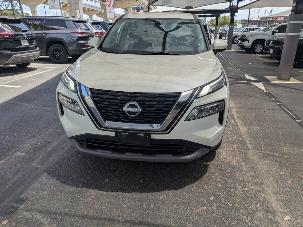 Thumbnail: 2023 Nissan Rogue - 2