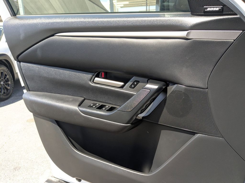 Thumbnail: 2025 Mazda CX-50 - 15