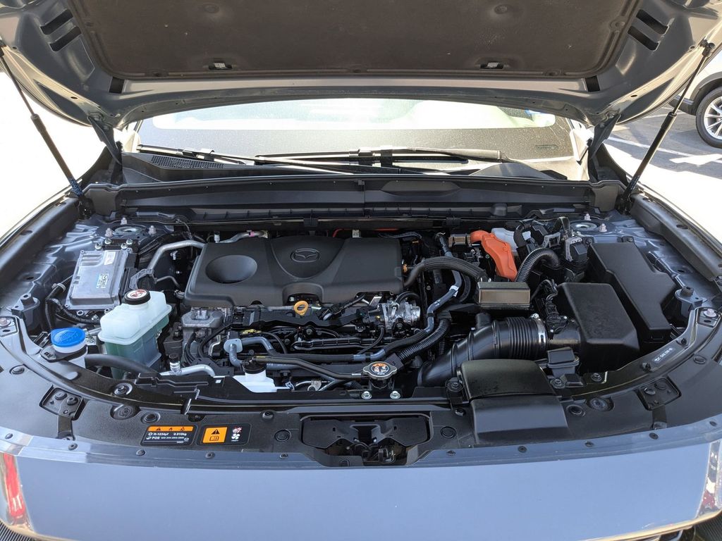 Thumbnail: 2025 Mazda CX-50 - 28