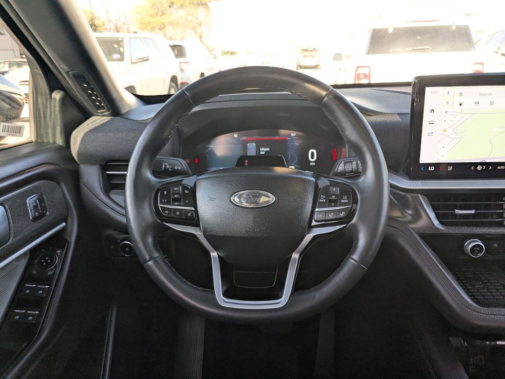 Thumbnail: 2025 Ford Explorer - 25