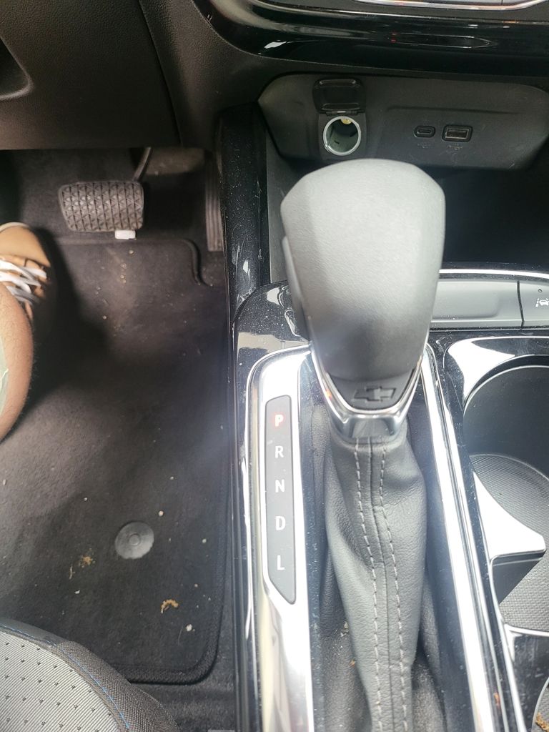 Thumbnail: 2025 Chevrolet Trax - 8