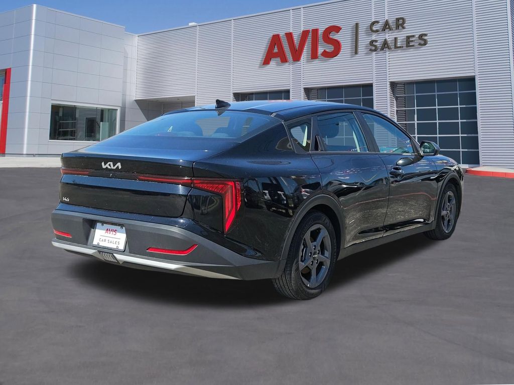 Thumbnail: 2025 Kia K4 - 6