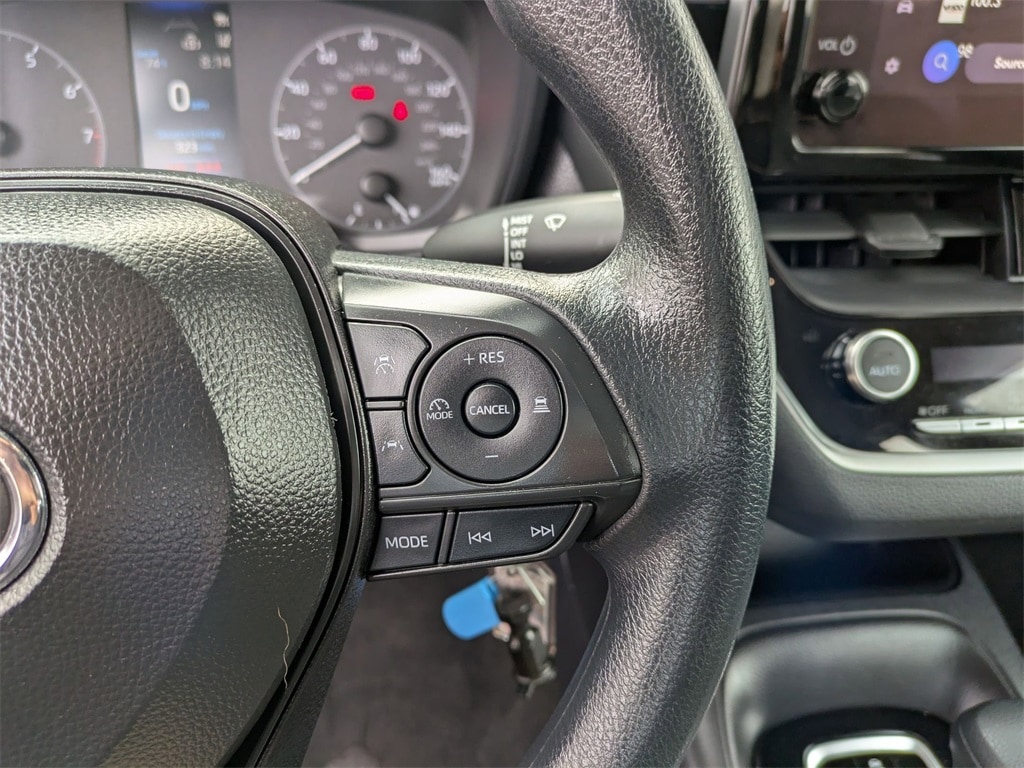 2024 Toyota Corolla LE 19