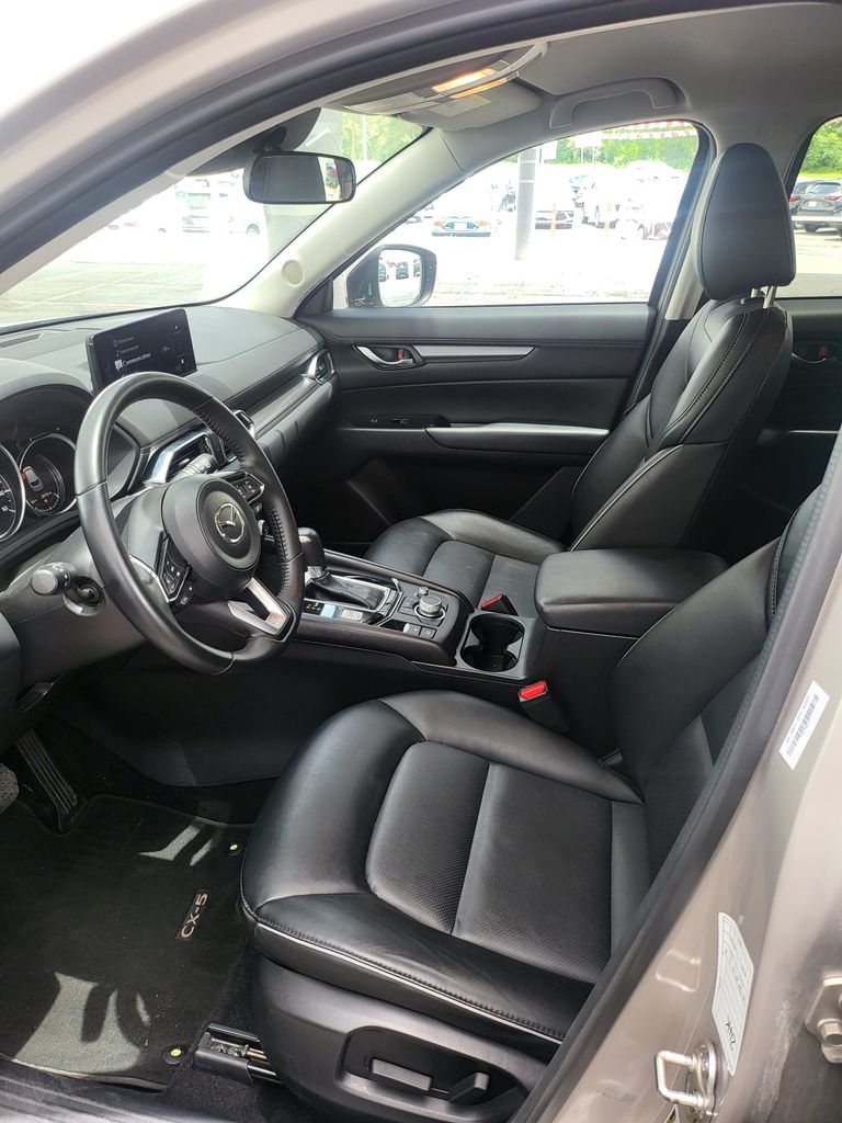 Thumbnail: 2025 Mazda CX-5 - 3