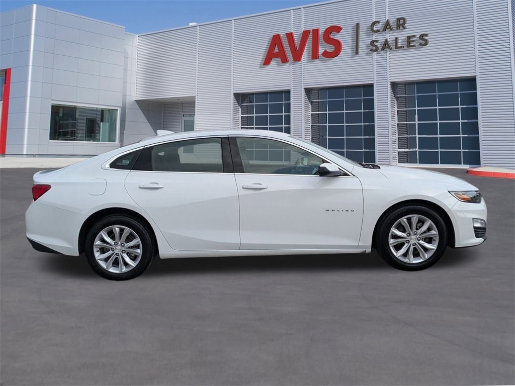 Thumbnail: 2023 Chevrolet Malibu - 5