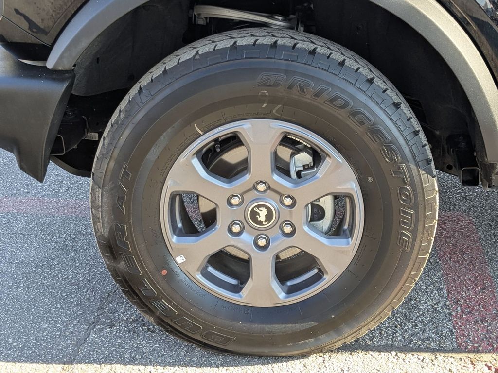 Thumbnail: 2025 Ford Bronco - 29