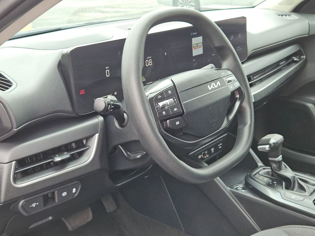 Thumbnail: 2025 Kia K4 - 13