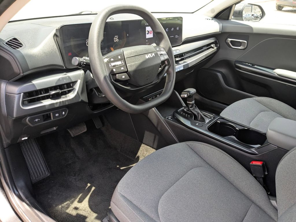 Thumbnail: 2025 Kia K4 - 13
