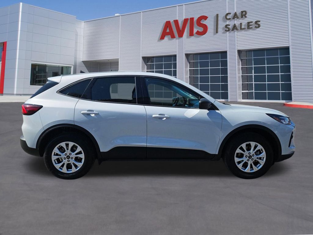 Thumbnail: 2025 Ford Escape - 7