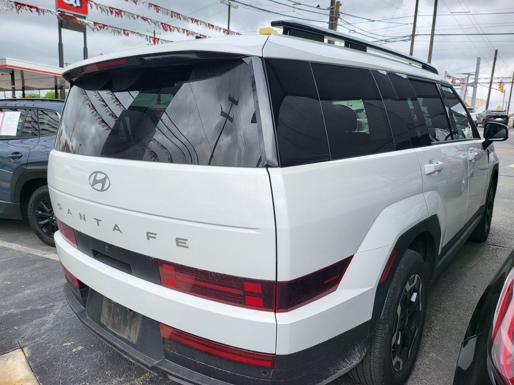 Thumbnail: 2025 Hyundai Santa Fe - 5