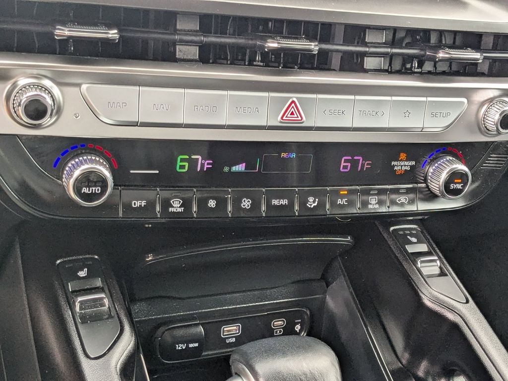 Thumbnail: 2025 Kia Telluride - 23