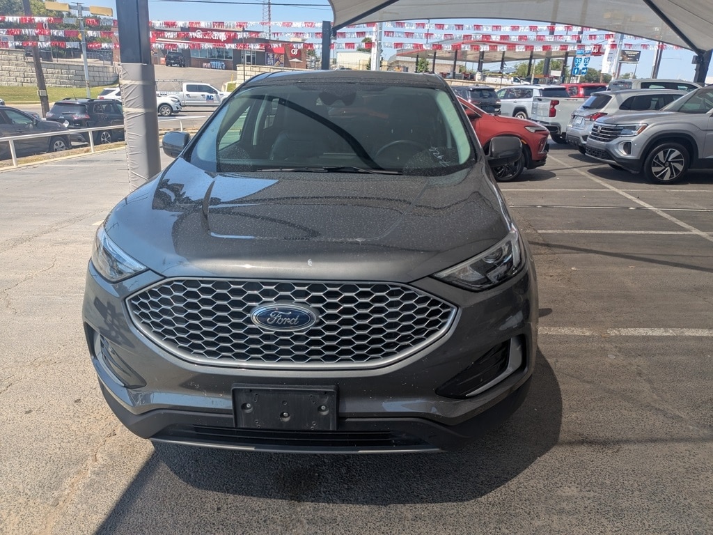 Thumbnail: 2024 Ford Edge - 2