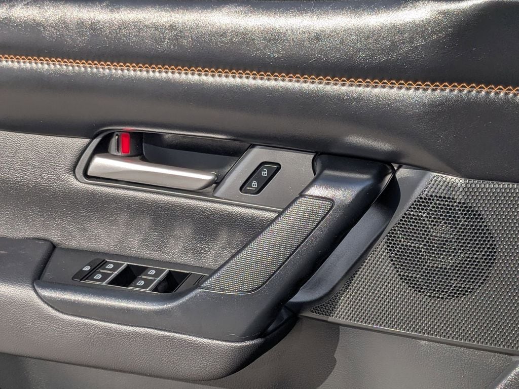 Thumbnail: 2025 Mazda CX-50 - 17