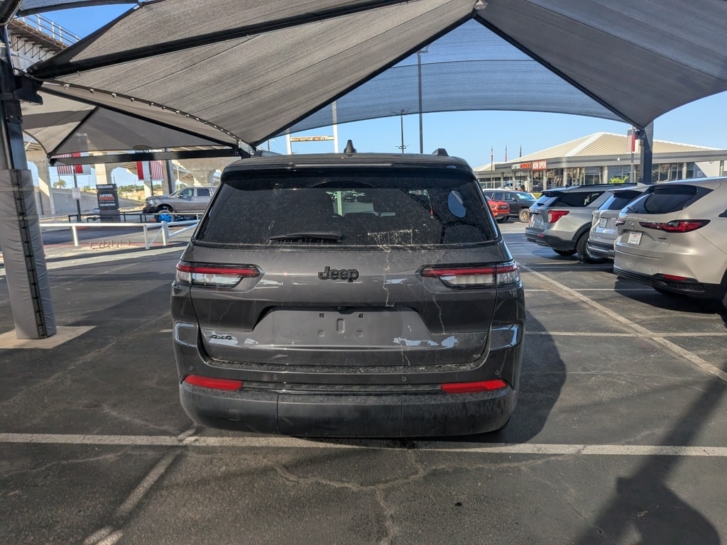 Thumbnail: 2024 Jeep Grand Cherokee L - 8
